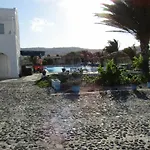 Hotel Perissa 2*