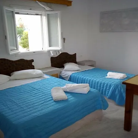 Perissa Hotel