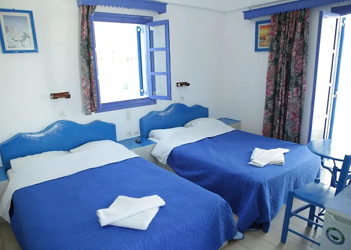 Perissa 2* Agios Georgios (Santorini)