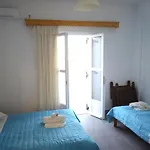 Perissa Hotel 2*