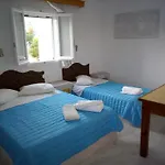 Perissa Отель