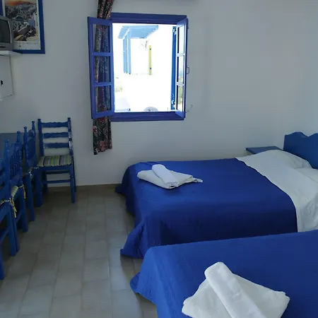 Hotell Perissa 2*