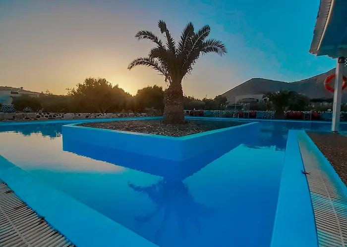 Perissa Agios Georgios (Santorini)