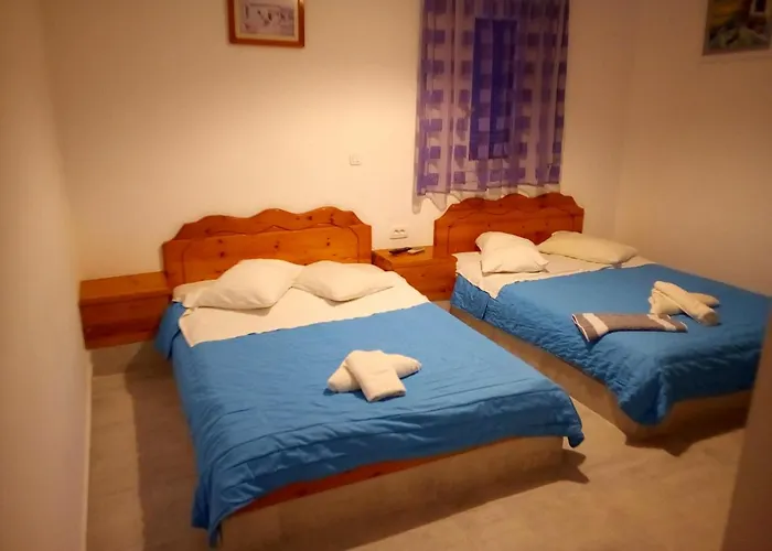 Hotel Perissa Agios Georgios (Santorini)