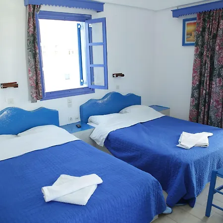 Perissa 2* Agios Georgios (Santorini)