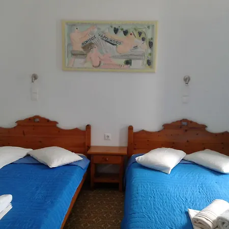 מלון Perissa Agios Georgios (Santorini)