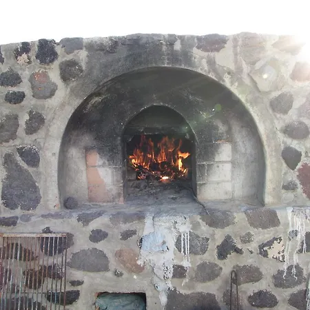 מלון Perissa Agios Georgios (Santorini)
