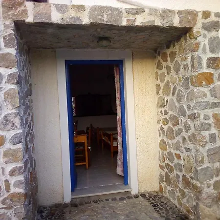 מלון Perissa
